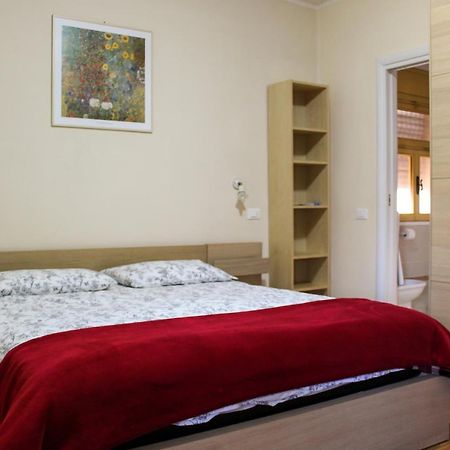 Agrifoglio B&B Nervesa della Battaglia Bagian luar foto